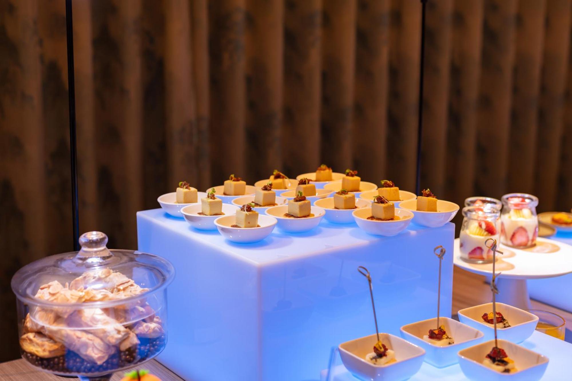 מלון Wyndham Grand Plaza Royale Hot Springs פנגואנג מראה חיצוני תמונה